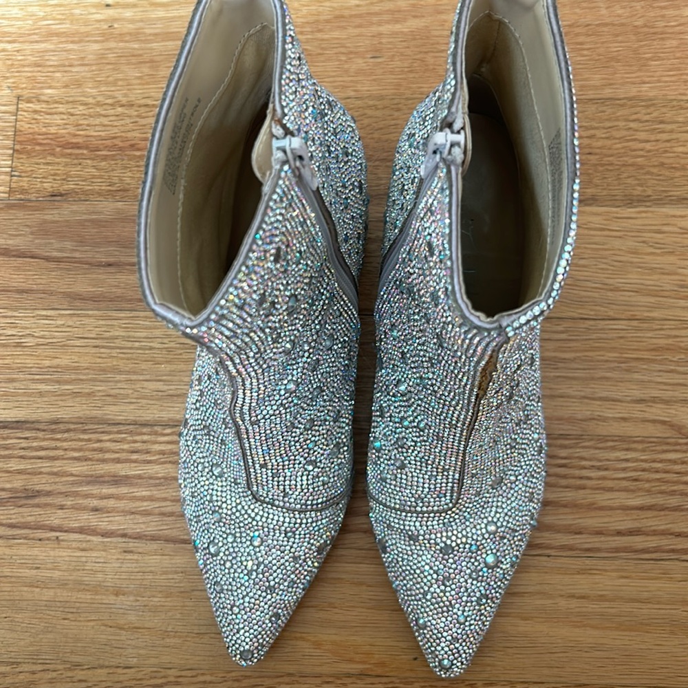 Betsey Johnson Cady Rhinestone Silver Sparkle Boots 7.5